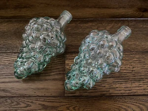 2 Vintage Grape Cluster/Bunch Glass Bottle/Decanters - Oil & Vinegar/Wine - Picture 1 of 4