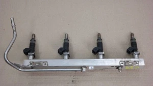 BMW E60 E81 E82 E87 E90 120i 520i Fuel Rail Injector Valves 7526892 - Picture 1 of 10