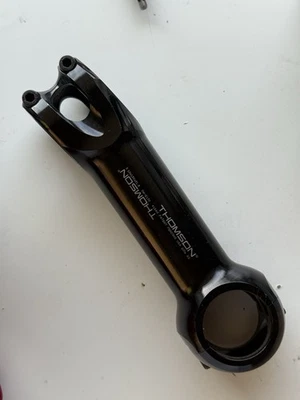 Thomson Elite X2 10 Degree x130mm, 31.8mm Stem - Black  1 1/8 31.8clamp - Image 1 of 4