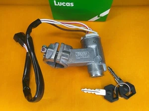 TRIUMPH TR6 1973-76 LUCAS IGNITION SWITCH LOCK & 2 KEYS(UKC2719) - Picture 1 of 4