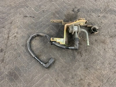 Mazda Miata Mx5 1999-2005 OEM regulador de presión de combustible manguera soporte de línea NB 99-05 Foto 1 de 4