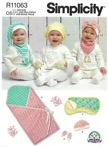 Simplicity R11063 Baby Spucktuch, Bandana Lätzchen, Wickeldecke, Handschuhe & Mütze 8537 - Bild 1 von 3