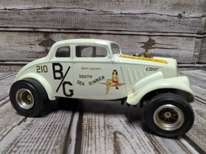 Built Willy's Gasser Hot Rod Plastic Model Drag Car - Picture 1 of 17