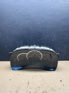 2003 to 2006 Cadillac Escalade Instrument Speedometer Cluster Gauge Q7115 DG - Picture 1 of 8
