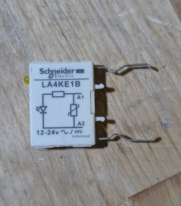 Módulo de supresión de sobretensiones Schneider / Telemecanique LA4KE1B - excelente estado - Imagen 1 de 2