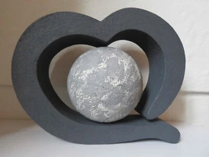 Tierurne Urne 1-35 kg Herz Kugel Holz schwarz Beton Optik Katze Hund 1,7 L neu - Bild 1 von 4