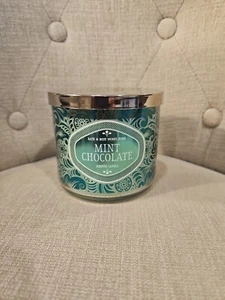Bath And Body Works Mint Chocolate Large Scented 3 Wick Candle New - Picture 1 of 2