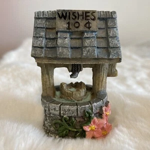Mini Garten Wunschbrunnen 2,5“ große Figur für Gartenzwerg Deko rosa Blume - Bild 1 von 12