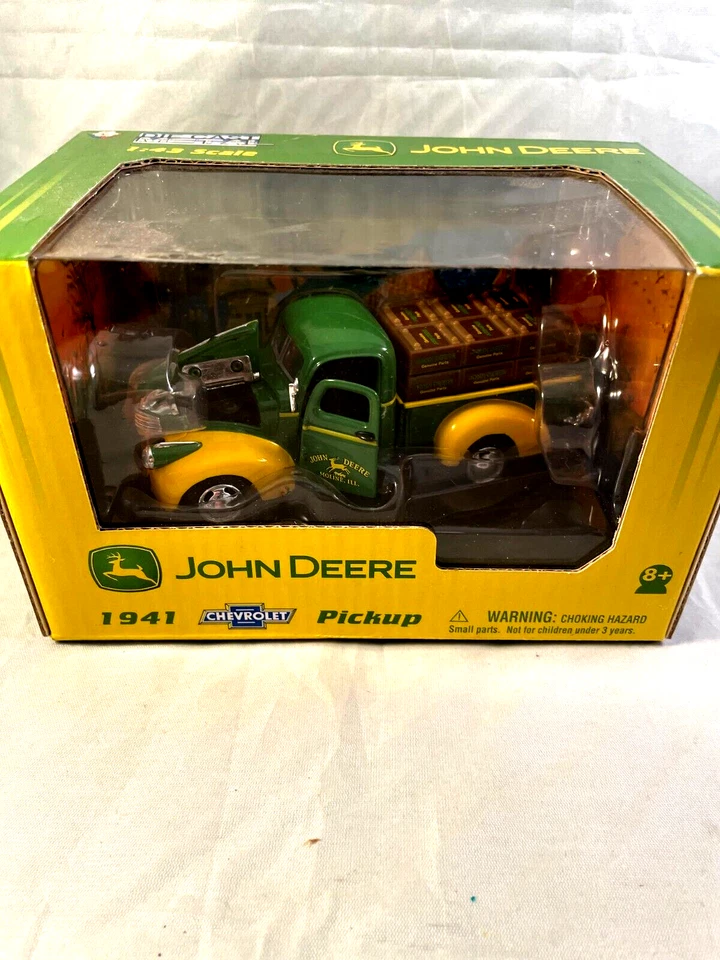 Gearbox John Deere 1941 Chevrolet Chevy Pickup Truck 1 43 Diecast 2005