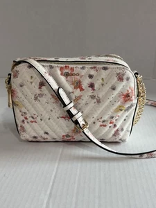 Borsa trapuntata Aldo a tracolla motivo floreale vibrante, ferramenta tono oro nuova con etichetta - Foto 1 di 18