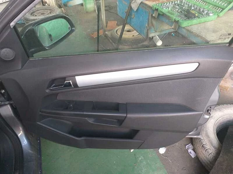 13101481RH elevalunas delantero derecho para OPEL ASTRA H RANCHERA FAMILIAR 1.7 - Imagen 1 de 4