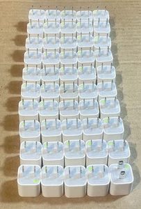 50X Genuine Apple A1265/A1385 USB Power Adapters iPod & iPhone - Photo 1 sur 3