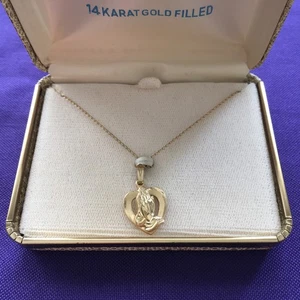 Felice 14K Gold Filled Serenity Religious Praying Hand Heart Pendant Necklace - Picture 1 of 9