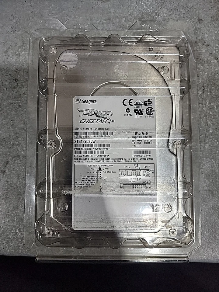Seagate Cheetah SCSI Internal Harddrive 18GB Model ST318203LW 68pin 3.5 - Image 1 of 3