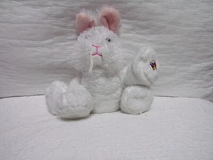 Ganz Webkinz LITTLE WHITE FUZZY BUNNY 7 Zoll Plüschtier Stofftier - Bild 1 von 5