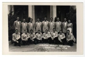 LEIGHTON NOBLE'S ORCHESTRA CATALINA ISLAND CALIFORNIA RPPC POSTCARD 1946 - Foto 1 di 2
