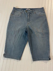 BandolinoBlu Damengröße 10 Bermuda Stretch mittelhoher Bund Jeansshorts (Taille 33") - Bild 1 von 10