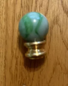Vintage Lamp finial Green/White glass ball 1" diameter x 1 1/4" height - Picture 1 of 6