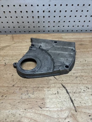 1982 - 1985 丰田 Celica Supra Cressida 5MGE 前下正时皮带盖板 — 第 1/4 张图片