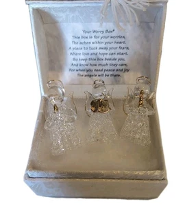 Ángeles de vidrio en CAJA DE PREOCUPACIONES tela blanca cubierta para cuando necesites paz y alegría - Imagen 1 de 5