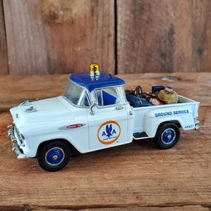 VTG 1957 American Airlines Chevy Pickup Matchbox Yesteryear Collection w/ COA - Picture 1 of 20