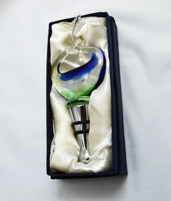 НОВЫЙ в коробке, ХУДОЖЕСТВЕННОЕ СТЕКЛО МУРАНСКИЙ СТИЛЬ ВИННАЯ БУТЫЛКА ПРОБКА, SPEED MUSEUM LOUISVILLE  - Изображение 1 из 4