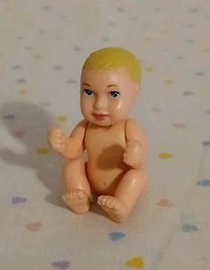 Vintage 2002 Mattel Happy Family Barbie Newborn Infant Baby Doll Toy Blonde - Picture 1 of 6