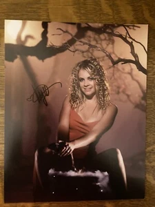 Sabrina Melissa Joan Hart autographed 8x10 color photo - Picture 1 of 1
