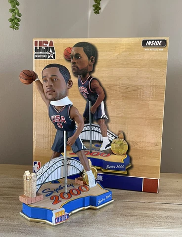 VINCE CARTER Toronto Raptors 2000 Olympics “Iconic Dunk” Bobblehead #1/321 NIB! Cover