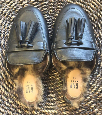 Borlas Gap Kids estampa de chita pele sintética preta mulas tamanho 13 - Imagem 1 de 4