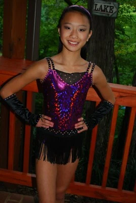 Disfraces de baile de competición personalizados magenta y negros CS CS/M Proud Mary 4 disponibles Foto 1 de 4