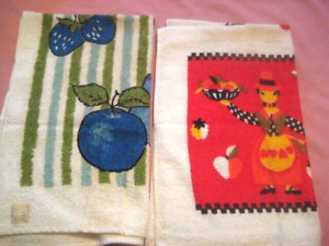 Cannon Kitchen Towels Dish Hand Towels Fruit Blueberries Strawberry Vintage