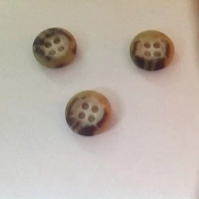 NEW 15 1/2 INCH SHADES OF BROWNS  RIM/4 HOLE GEUINE LONGHORN BUTTONS - Image 1 of 3