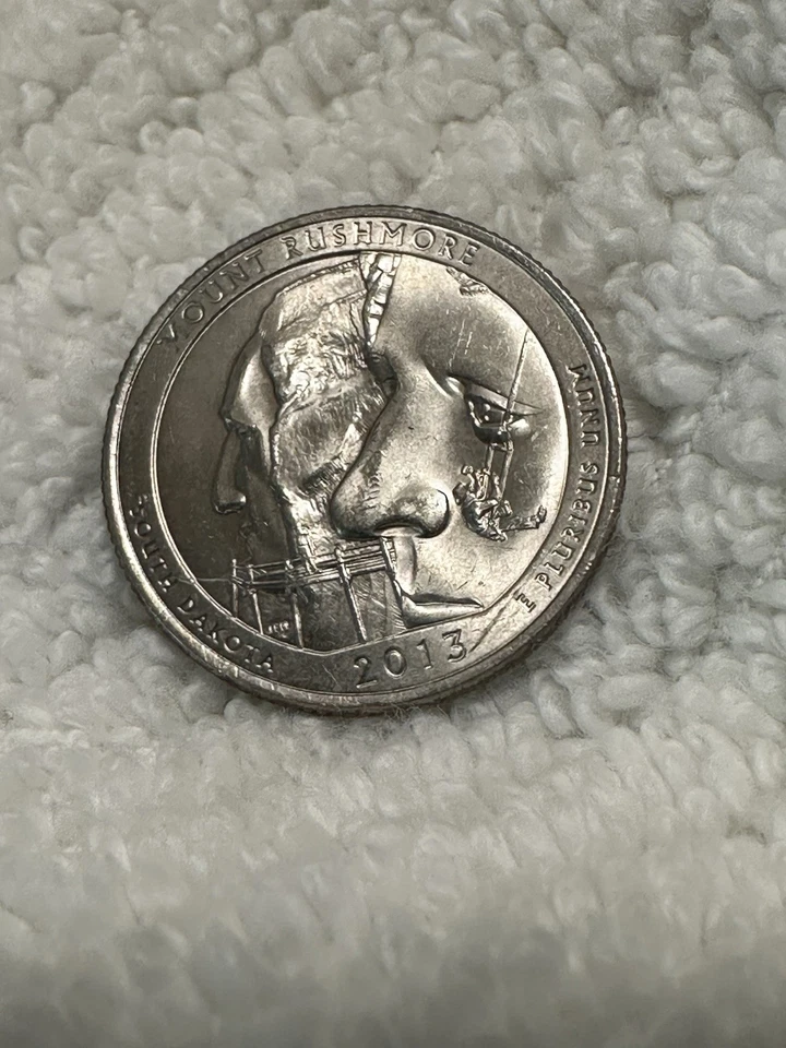 2013 P Mount Rushmore South Dakota Quarter Coin - Image 1 of 3