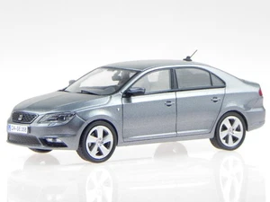 Seat Toledo 2013 grey diecast model car 1/43 - Picture 1 of 4