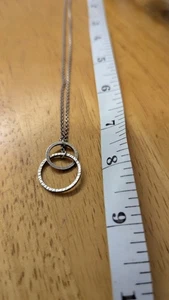 Collana con ciondolo cerchi dolci argento sterling Silpada N2297 strutturata 16 pollici - Foto 1 di 5