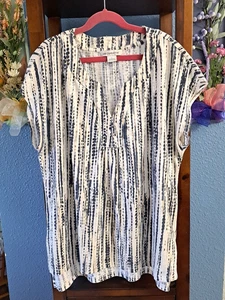 Liz Claiborne L Bauernbluse mit geteiltem Ausschnitt blau weiß Flügelärmel Tunika Batik - Bild 1 von 7