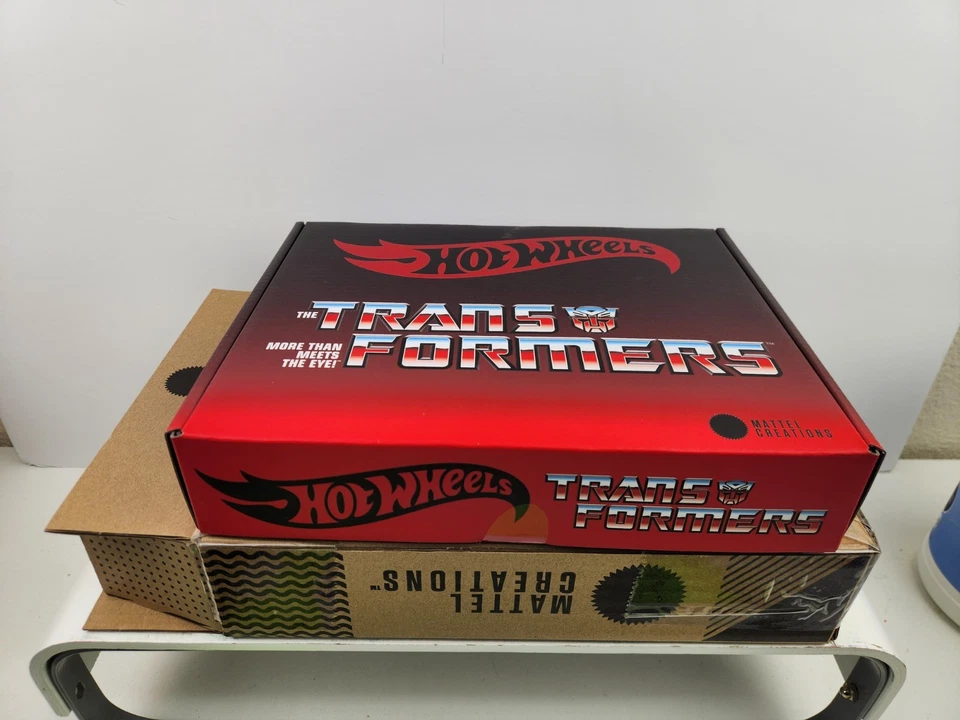 Hot Wheels Transformers Optimus Prime Mattel Creations RLC NEW Rare - Image 1 of 4