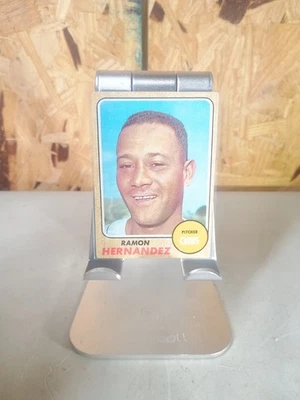 1968 Topps - Ramon Hernandez #382 - Image 1 of 2