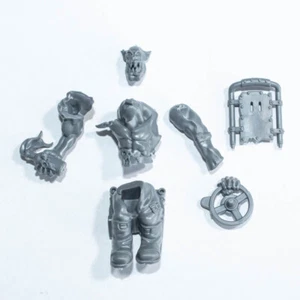 Warhammer 40K Orks Ork Boomdakka Snazzwagon Driver [Bits] - Imagen 1 de 2