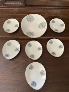 Vintage Elfenbein Bavaria Porcelain Gilt Nut Dishes Set of 7 , MINT - Picture 1 of 12