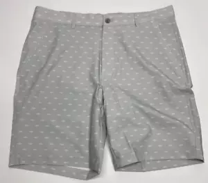 New Men's GREG NORMAN Shark Performance Fabric Golf Shorts - Gray Size 40 - Picture 1 of 3
