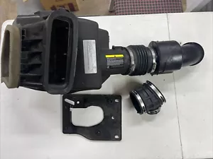 Silverado Sierra 17-19 6,6 L diésel Duramax filtro de aire caja conducto de admisión 84262960 - Imagen 1 de 2