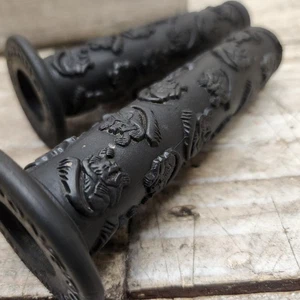 2000 Mongoose BMX Grips Mid School Low Flange Handlebar Grips Pair Black Villain - Picture 1 of 11