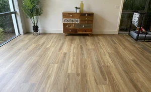 *SALE*LONGBOARD LOOSE LAYSPOTTED GUM LUXURY VINYL FLOORING COMMERCIAL WATERPROOF - Picture 1 of 8