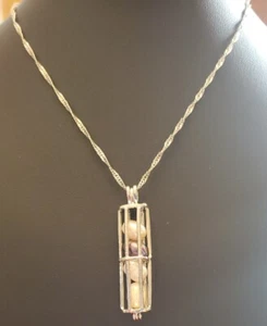 Freshwater Pearl long  locket necklace 18 inch with 4 Pearls chain marked 18kgp - Picture 1 of 2