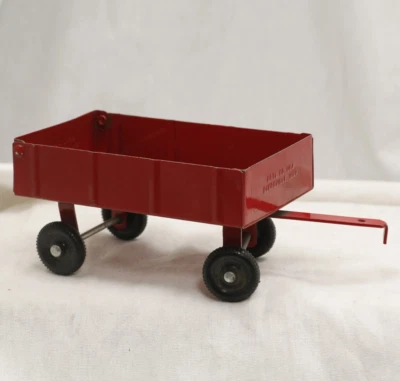 Ertl Case IH International Farm Barge Wagon Trailer - Image 1 of 4