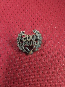Schöne Vintage Bowling The 200 Club schwarz & gold Anstecknadel Metall selten - Bild 1 von 5