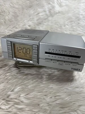 Timex T434S Digital Triple Alarm Clock & Nature Sounds Sleep Therapy AM FM Radio - Image 1 of 4