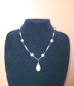 Vintage 1930s Art Deco Faux Pearl Drop Necklace. Sustainable. Gift Wrapped. - Picture 1 of 8